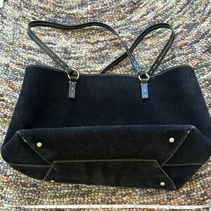 Like new Dooney and Bourke black suede tote ￼